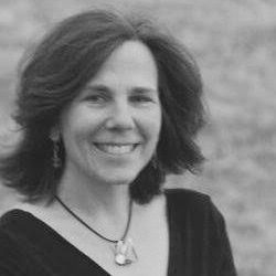 Photo of Lori Pearson