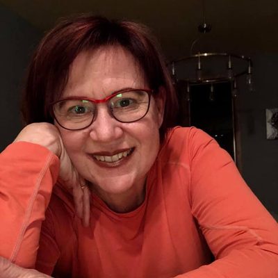 Photo of Julie Neiworth